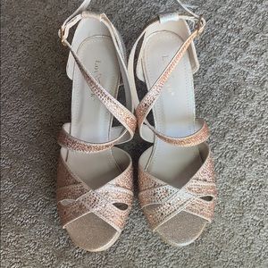 Brand new heels size 8